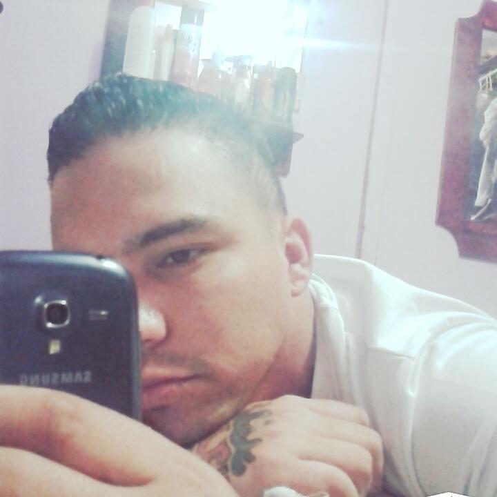 erick4ta tweet picture