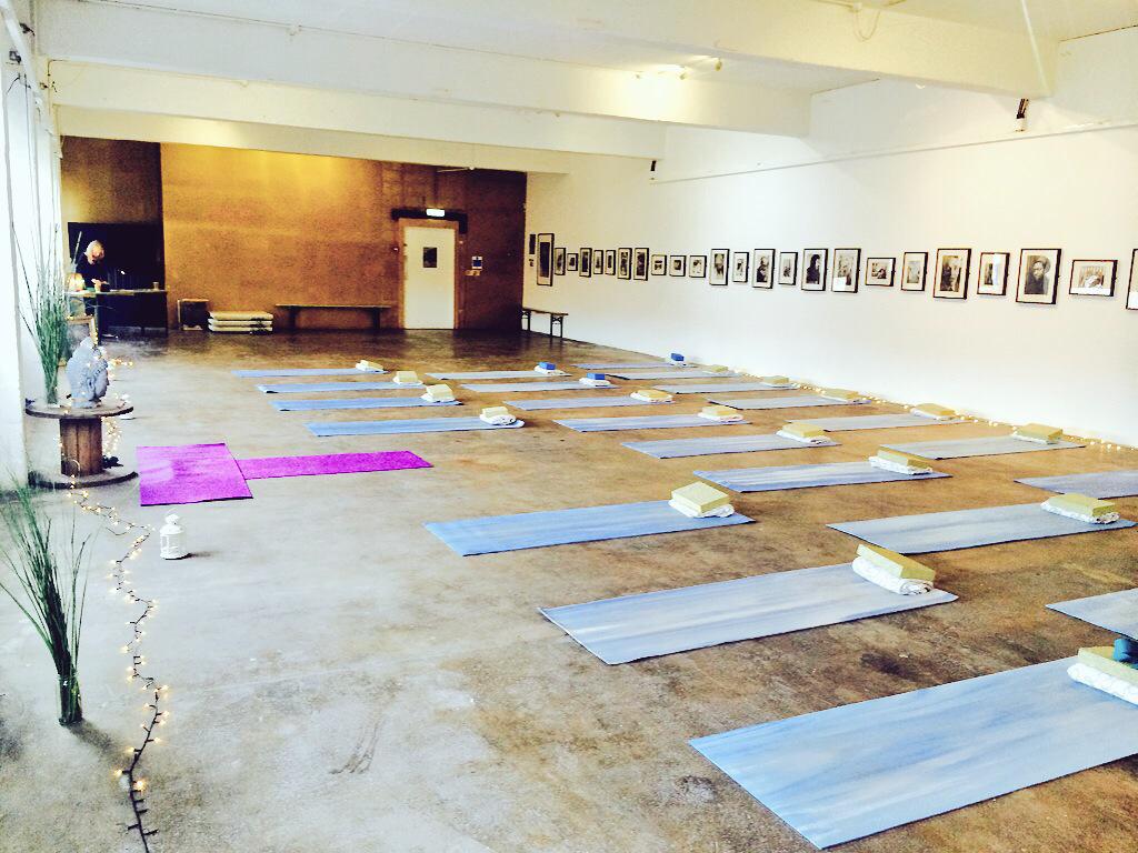 WhiteWolfYoga tweet picture