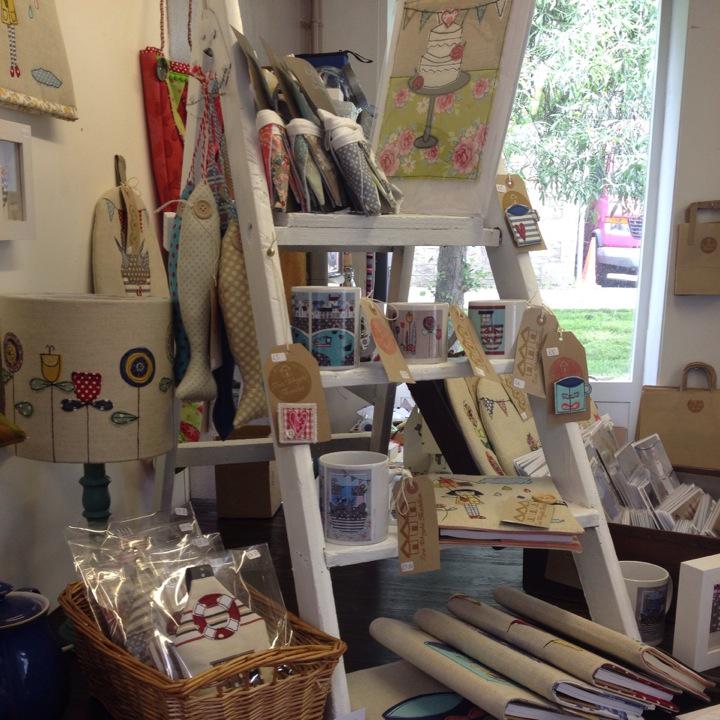 zwtextiles's tweet photo. First day of @OpenStudiosCorn @Krowji all set up and ready to go #cornwall http://t.co/0RwlT3Zlsc