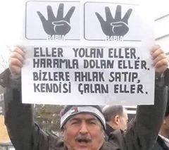 nejat_bayhan's tweet photo. Makaracı şarlatanı saraya danışman yapmak, onuru ile makam aracını iade edene daha lüksünü vermek sapkınlıktır. http://t.co/U24I46oQru