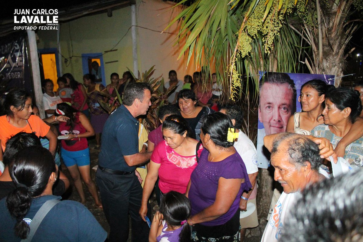 JCLavallePinzon's tweet photo. Visité a la gente buena y trabajadora de Pocyaxum, les agradesco mucho haber recibido y confiar en mis propuestas. http://t.co/t89NMyif6E
