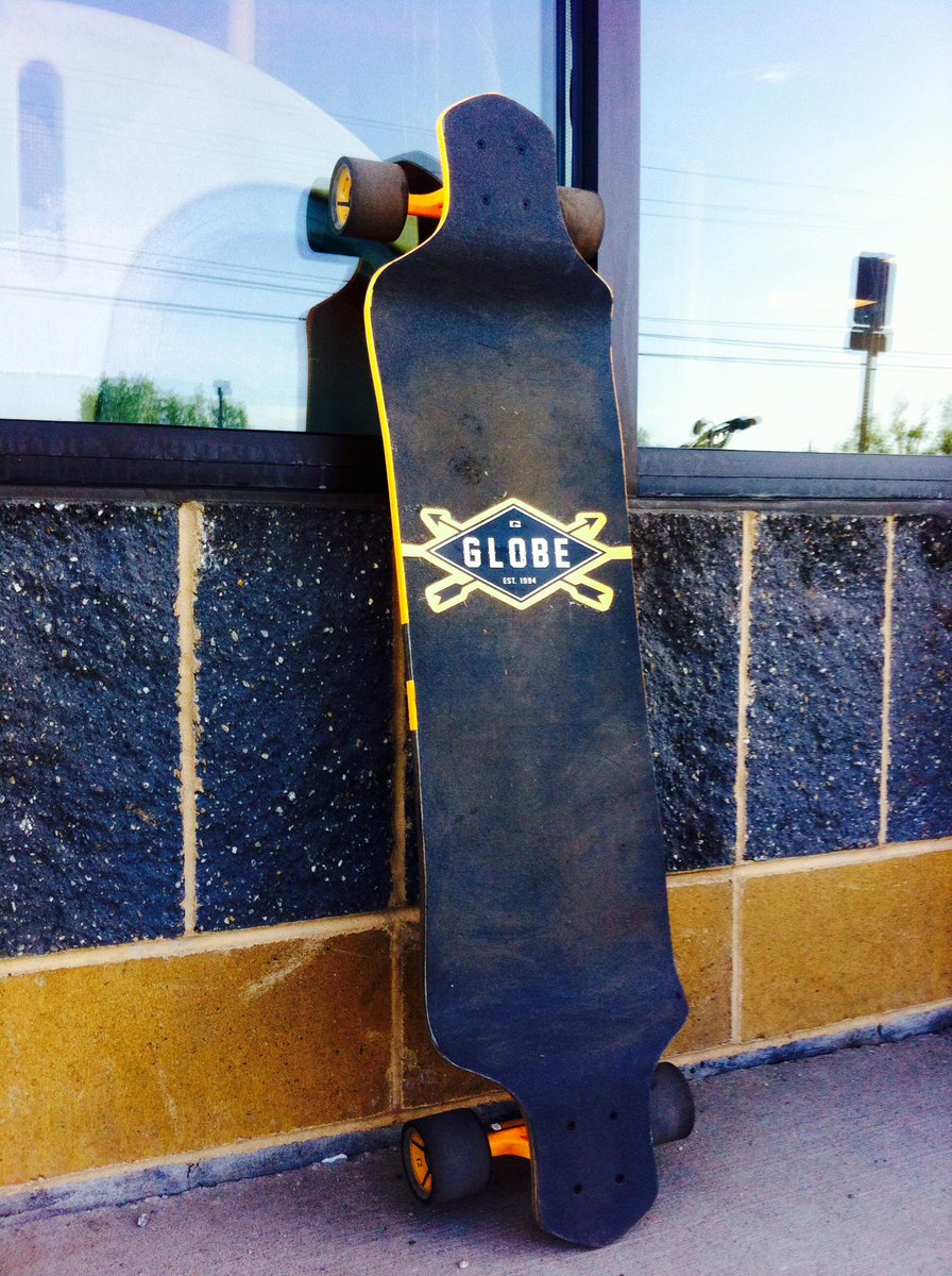 DOODOOP4NTS's tweet photo. went longboarding today on my new board. #Buds &amp;&amp; #Longboards http://t.co/OhvAtMCPdF