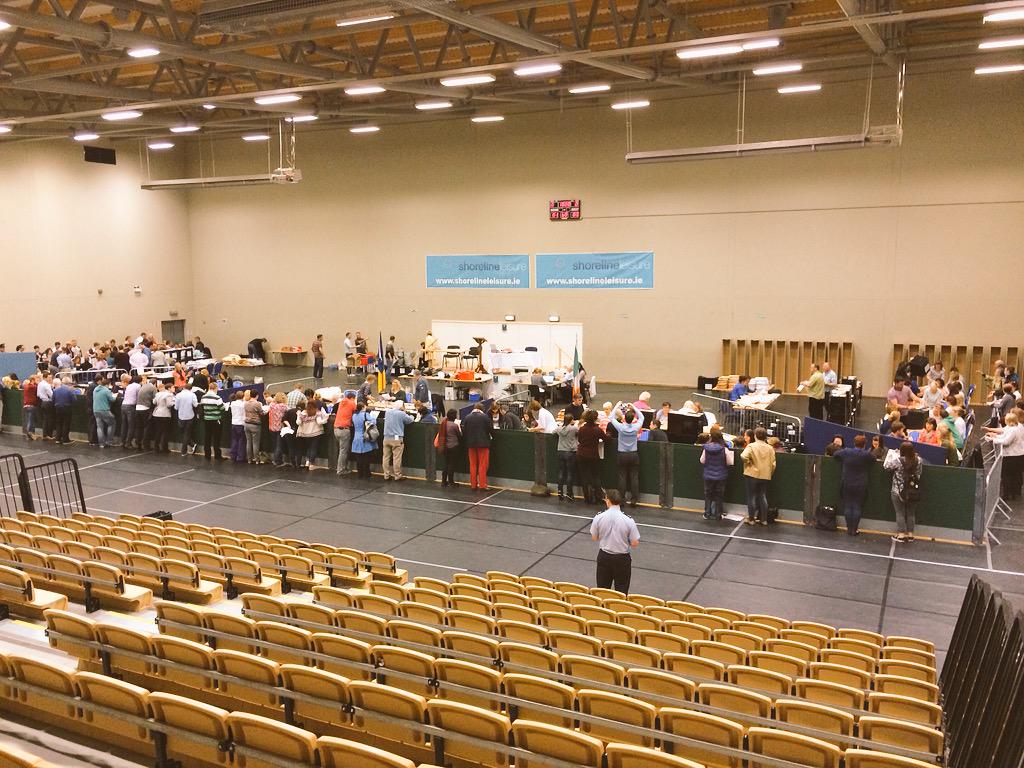 YesWicklow's tweet photo. 9.10am
Count beginning for Wicklow, at Shoreline Leisure Centre Greystones #MarRef
http://t.co/xmr5AbbuwW