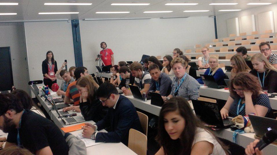 ESN_Int's tweet photo. Good morning! We're starting the 2nd day of #CNRlausanne! #ESNevent http://t.co/fh24GkcoH8