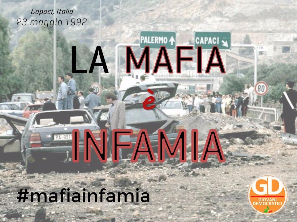 gdnovara's tweet photo. 23 anni fa strage mafiosa di #Capaci, con l'assassinio di Giovanni Falcone, Francesca Morvillo e uomini della scorta. http://t.co/c5PTjsOB4V