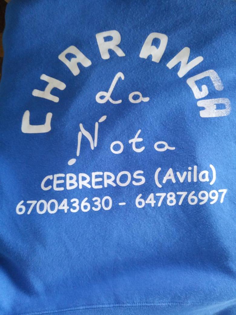 LaNotaCebreros's tweet photo. Ya nos hemos puesto el traje de los fines de semana,  hoy toca tocar,  #lanotacebreros http://t.co/FmMVoG4RkY