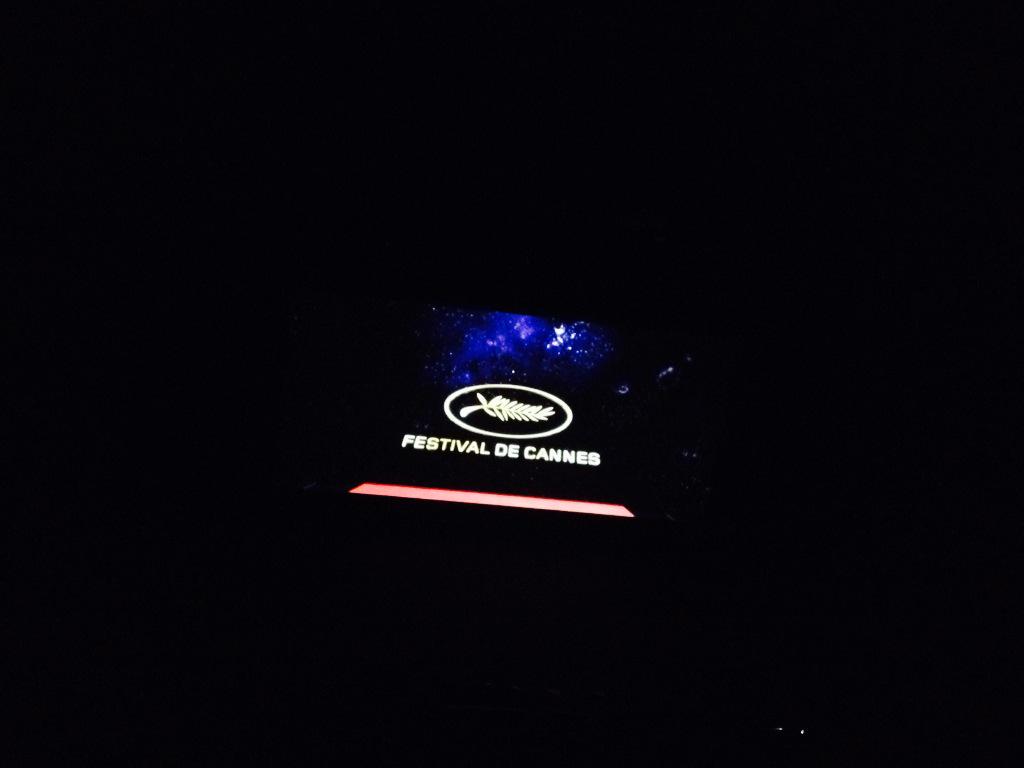 Remito69's tweet photo. #Cannes2015 dernière projo pour Rémito.... Snif http://t.co/E7x0JM9SAi