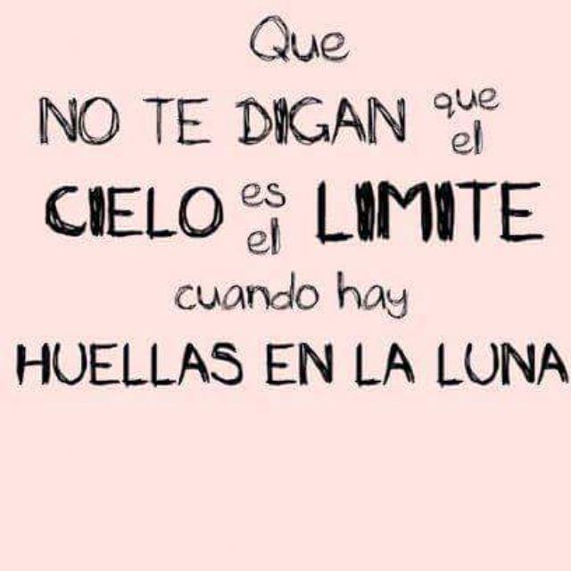 EsSaludable_'s tweet photo. Que no te digan que el cielo es el límite cuando hay huellas en la luna... http://t.co/z46mIIwpLa