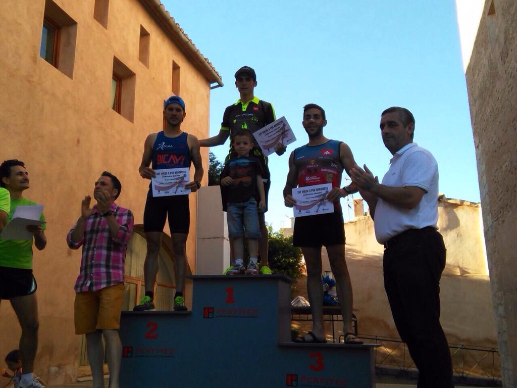 tripuzol's tweet photo. #VoltaPeuBenavites

@xavimunera 2o Abs
@AntonioACB 1er Promesa

#vamostripus #sumandokms http://t.co/5AziHGFzD9