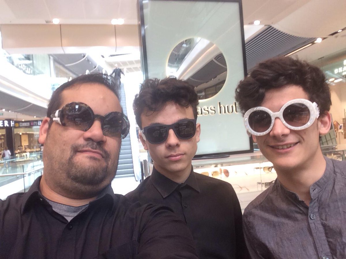 jahkim1982's tweet photo. Boys rocking today. Super Saturday @LUXclusives http://t.co/S3W5QRpxLn