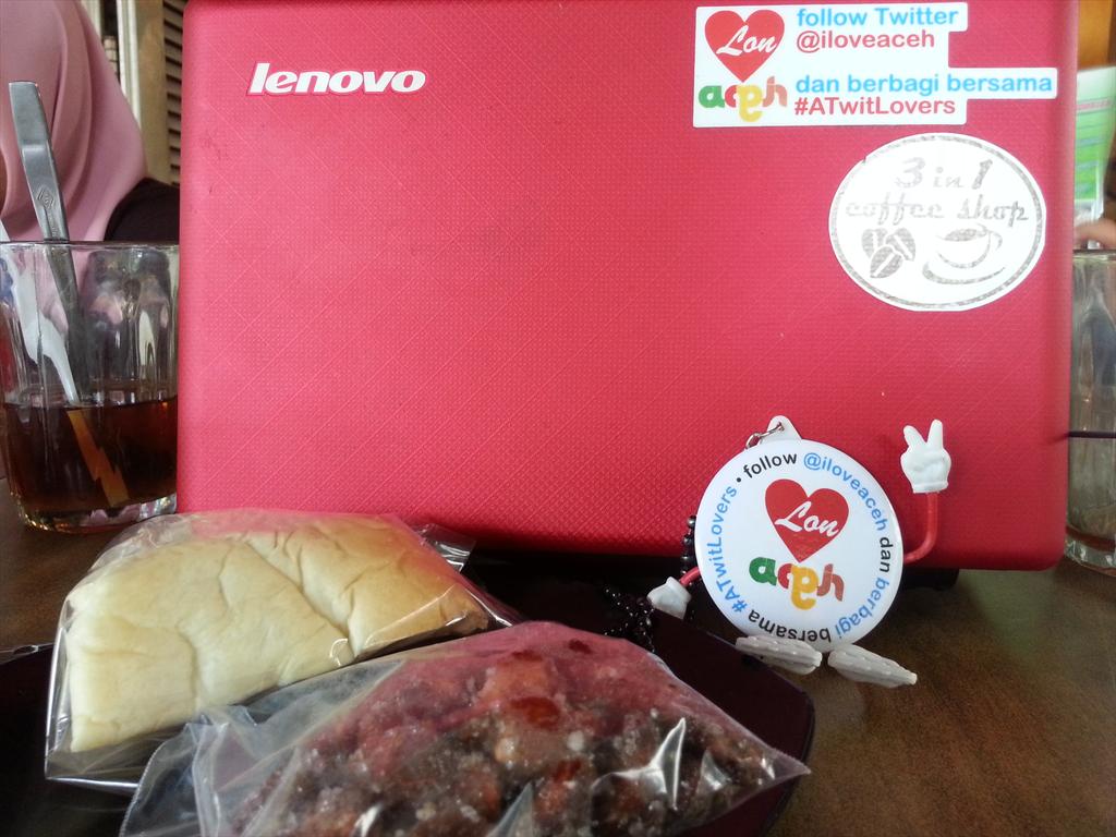 Ngopi dulu yuk gabung sama cutkak ^_^ <a href="/DaraElviaRS/">Dara Elvia Rahayu S</a> <a href="/cherarara/">Chera Ayarizki</a> #ILANgopi