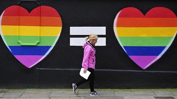 Irlanda aprueba en referéndum legalizar el matrimonio gay bit.ly/1JJuZYH vía <a href="/hoyextremadura/">Diario HOY</a>