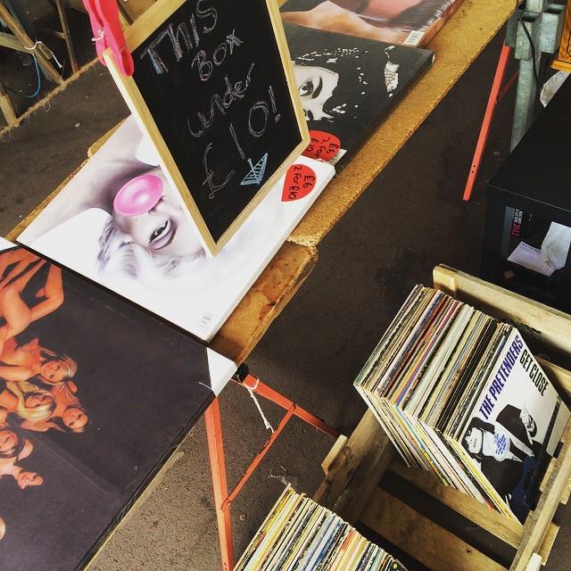 AEVinyl's tweet photo. Basildon Market #vinyl #vinyligclub #vintage #vinylcollection #vinyljunkie #entrepreneur #instacool #igers #fan #st… http://t.co/ne9bz93Gyn
