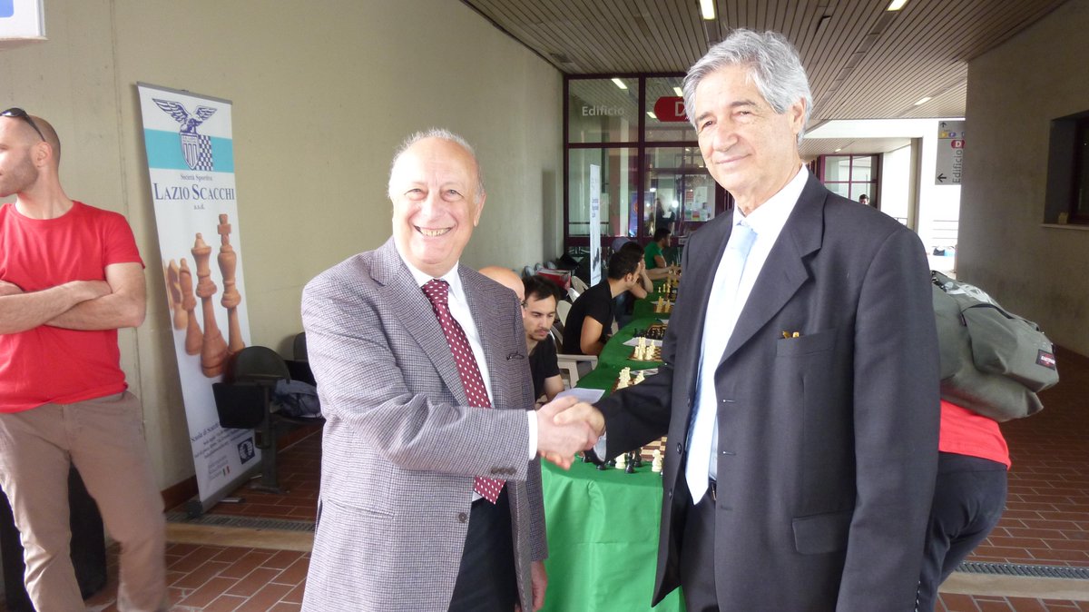 LazioScacchi's tweet photo. Lazio Scacchi  ha aderito alla VII Edizione della Festa dello Sport che si è svolta nell'università di Tor Vergata http://t.co/mmH3UEdoV8