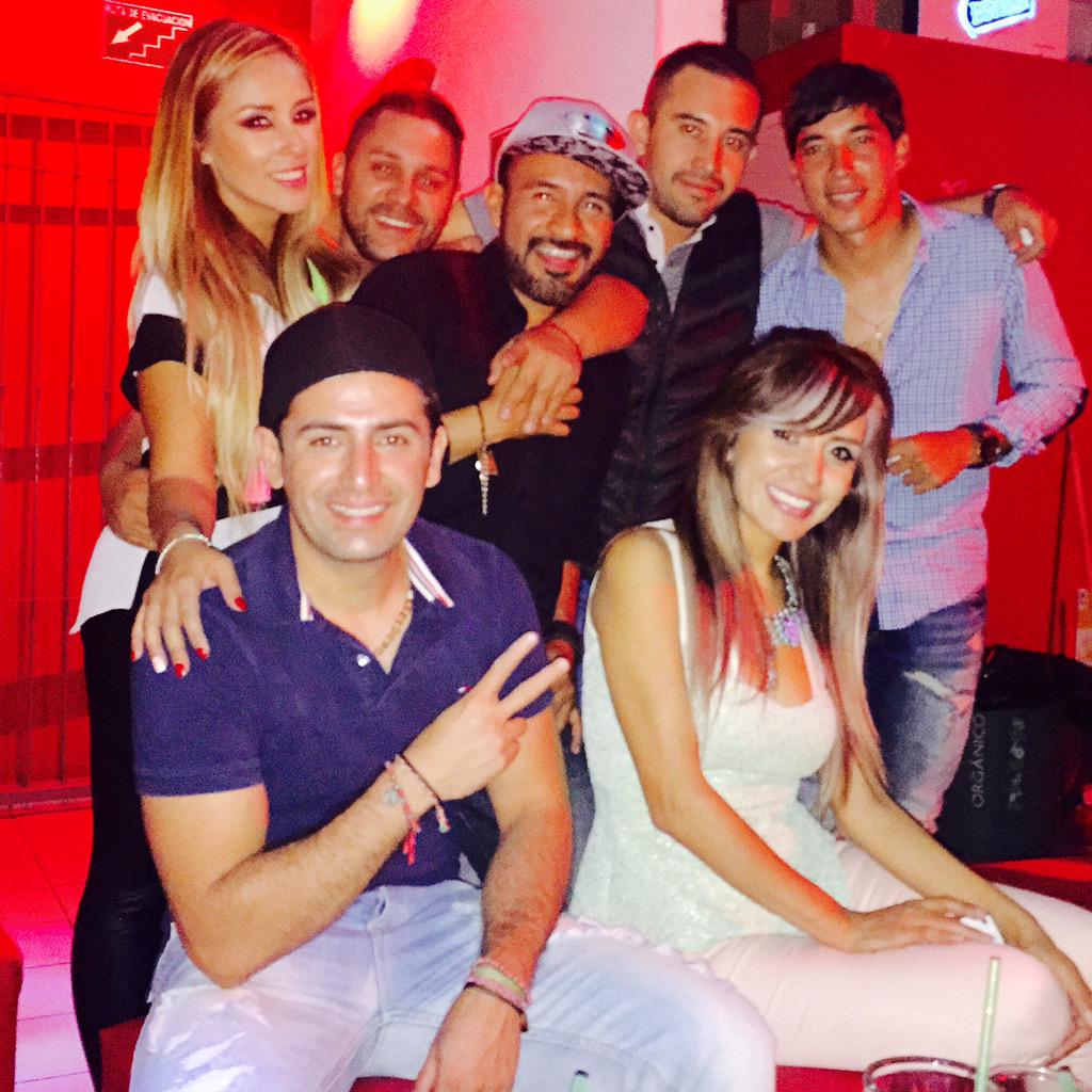 Ayer en el festejo del buen <a href="/mauhernandez53/">mau hdez</a> !!!