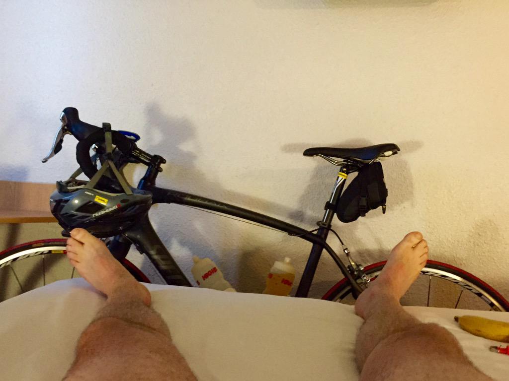 kevinwineSW19's tweet photo. @BoutinotWines @zoewine welcome to #Calais where you have to sleep with your bike so it doesnt get nicked #fizzcycle http://t.co/OCKDRAPQgZ