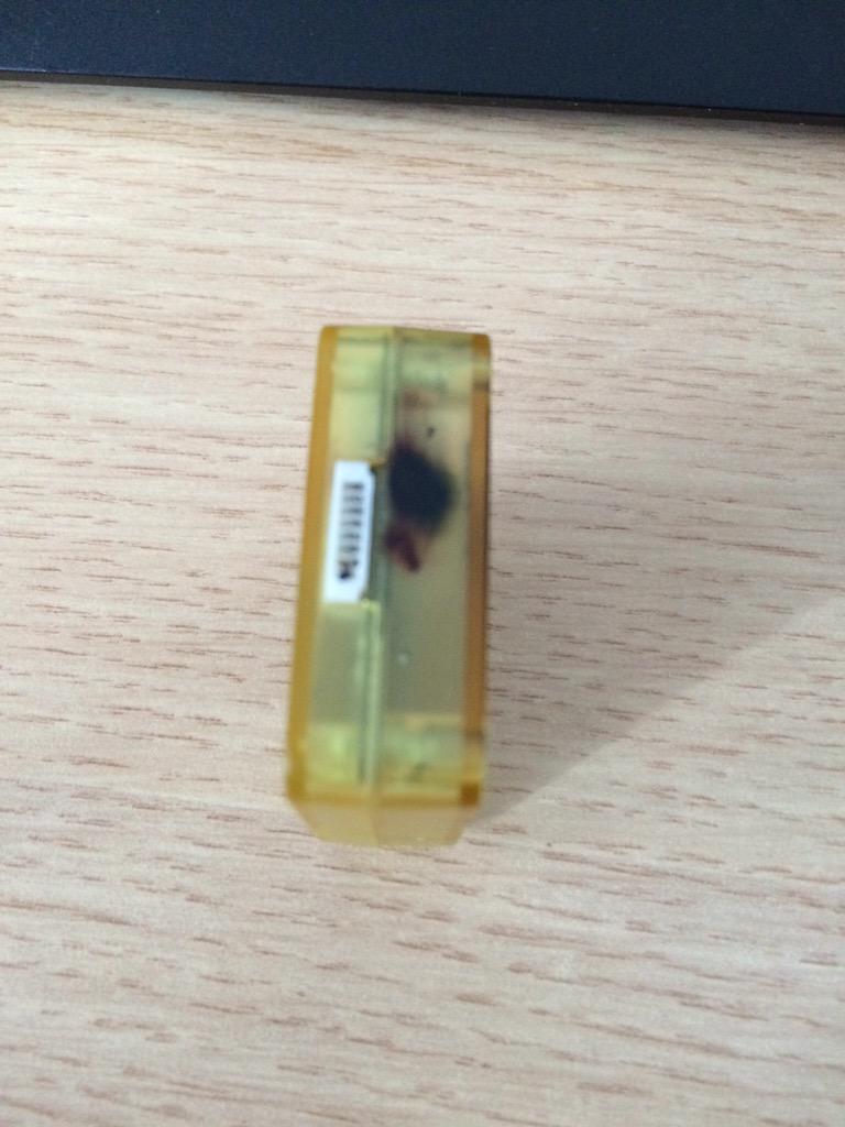 m_htsbt's tweet photo. Sometimes I forget: when you make an hardware-error, it doesn't throw an exception, it just starts smelling bad http://t.co/HJfcj7EaLb