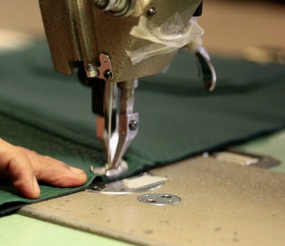 BuiltAmerica's tweet photo. MINNESOTA: Home to a famous leather manufacture: http://t.co/FKnWDK5m4q http://t.co/KXrEz6pKdV