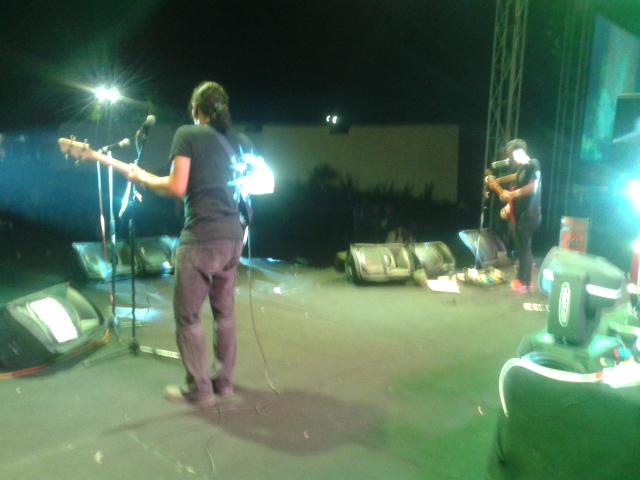 Ada <a href="/BBS_solo/">BluesBrothersSolo</a> lagi jamming at #SBF2015