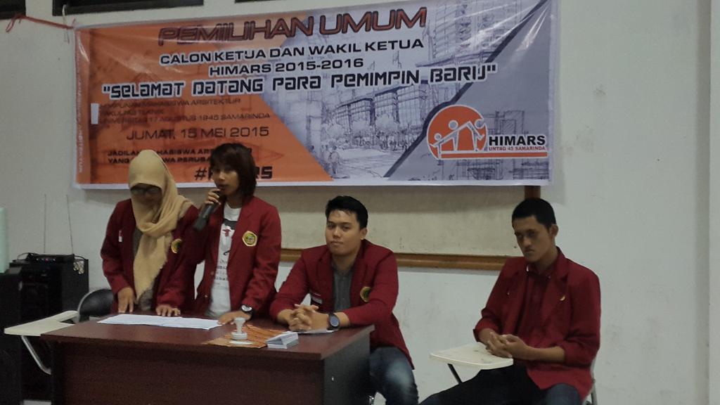ARS17SMR's tweet photo. Pemilihan #HimarsHebat periode 2015/2016 diikuti 2 calon.. 1 lilis minarti &amp; @elva_sabet.. 2 @Ridhapahlifi &amp; wahyuli http://t.co/v11TbJTTlN