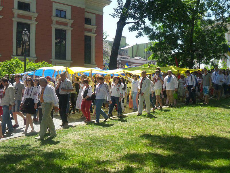 Одесса - Марш Вышиванок! (фото) 