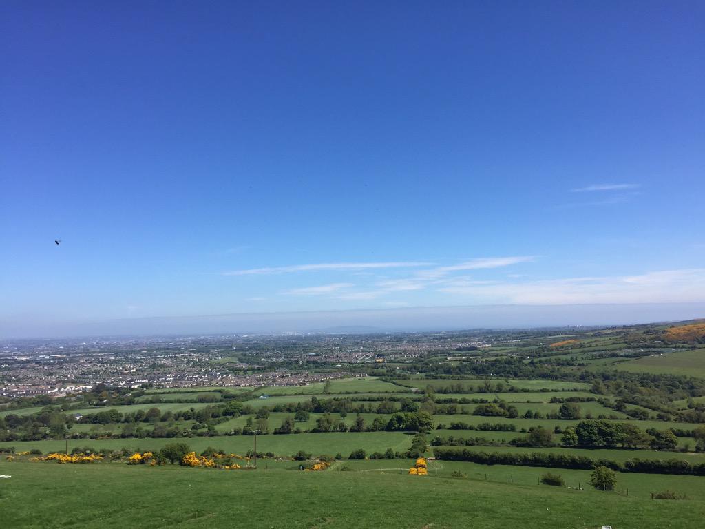 MacnaughtonRob's tweet photo. Beaut of a day ✌️#Dublin http://t.co/CsbzQx6YEp