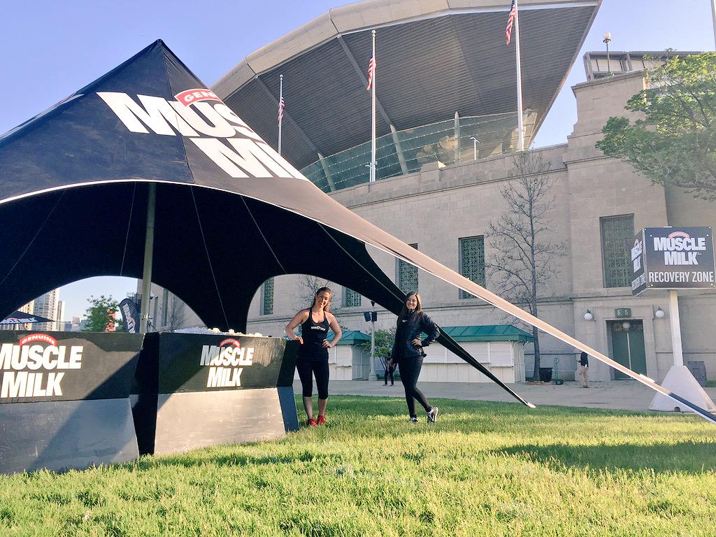 MuscleMilkCHI's tweet photo. Good luck to everyone today the @FleetFeetChgo #soldierfield10miler See you in the Muscle Milk Recovery Zone! http://t.co/5bkwAMEFaP