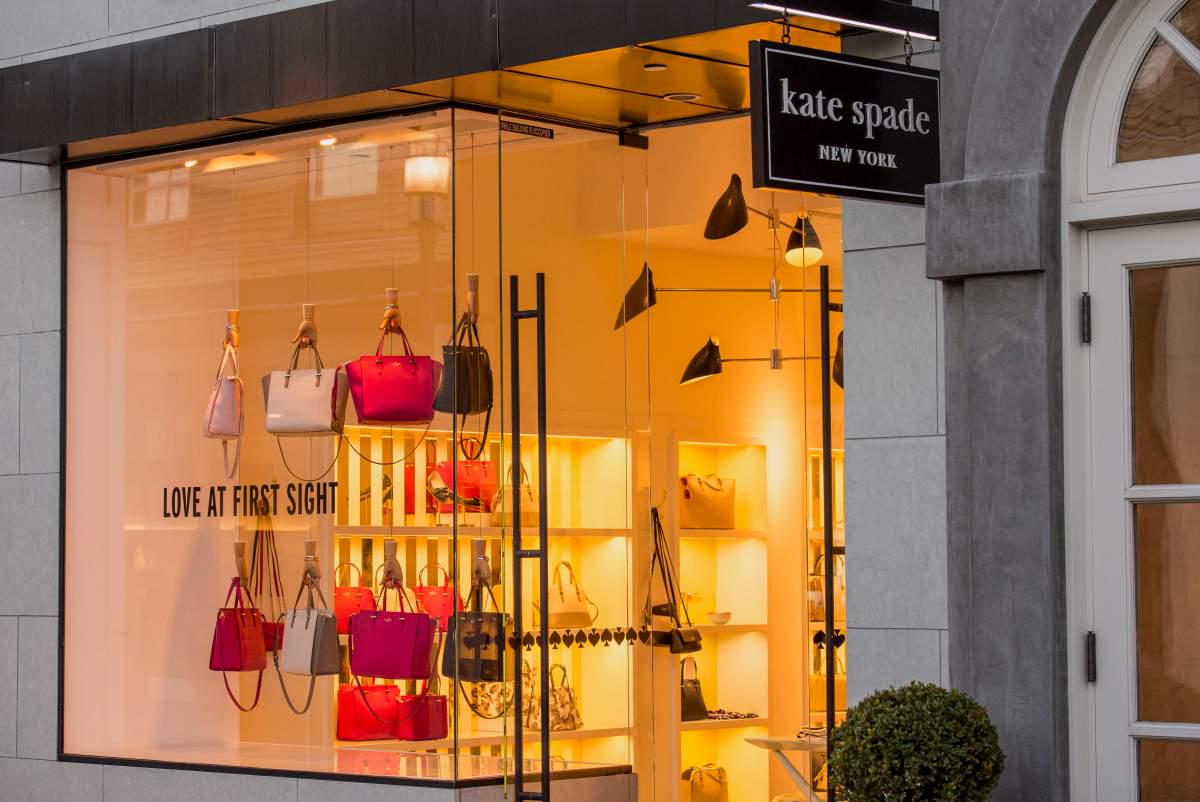 handbag_hack's tweet image. Kate Spade's New #Handbags Have a Surprising New Feature buff.ly/1AkfowC
