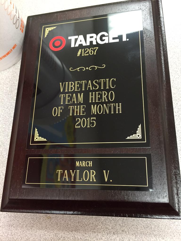 taylornpage's tweet photo. Cha girls vibetastic ๐ #taylorfromtarget๐ฏ http://t.co/s9eun2Oe6c