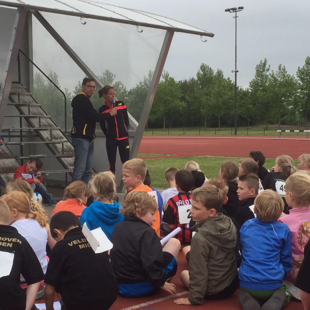 Finale AthleticMovements <a href="/Atletiekunie/">Atletiekunie</a> bij @GVAC_Veldhoven met topatleet <a href="/kimdillenNB/">Kim Dillen</a> georganiseerd door <a href="/BSVeldhoven/">BS Veldhoven</a>