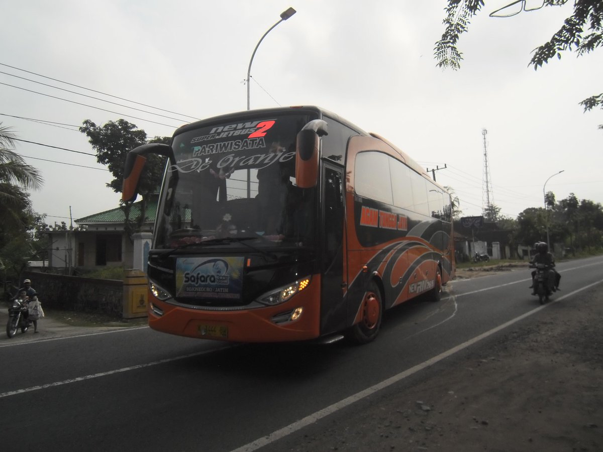 Angga1836's tweet photo. thanks for dim pak @AyoNgebis_48 @ethekewek @JankMamo23 @B_S_W_B @rnf285 @IneRiski @cggupta81 http://t.co/jPQ2jxfI1m