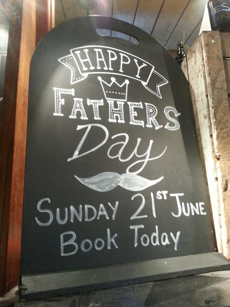 PaperMillPub's tweet photo. Celebrate #fathersday Sunday 21st June with us @PaperMillPub #tweethemel #summerservedhere http://t.co/QhhEeSNHeQ