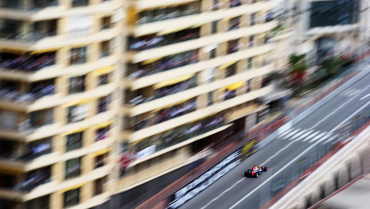 P4 &amp; P5. Great job boys! 💪 <a href="/danielricciardo/">Daniel Ricciardo</a> 👊 <a href="/Dany_Kvyat/">.</a> #MonacoGP #F1🏁