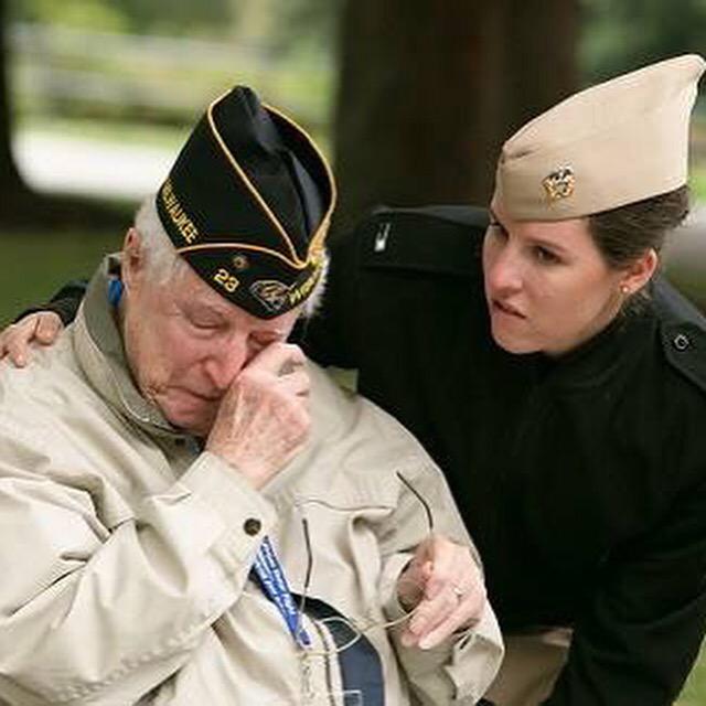 SSHonorFlight's tweet photo. We remember those who did not come home, and our #veterans remember them too. #MemorialDay http://t.co/aM9n8Eo9KL