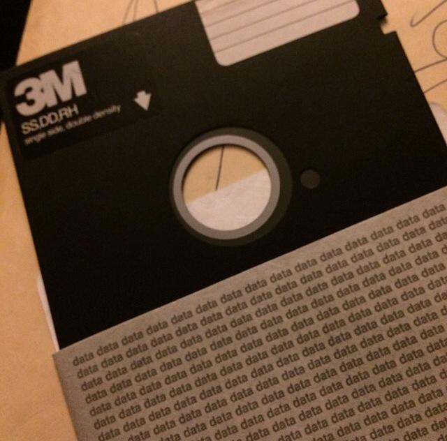 prettygirldata's tweet photo. "How we coded in my day" he says. #floppydisk #512MB #history #coder http://t.co/ywBtrPijFN