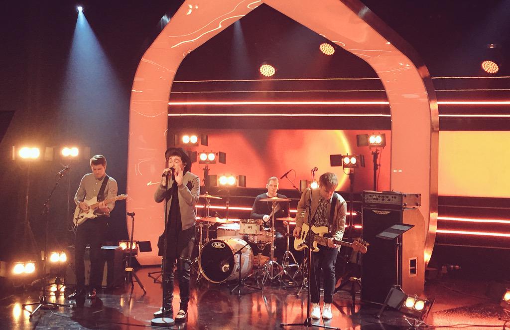 TNLUK's tweet photo. Checking out @RixtonOfficial rehearsing for the #Lotto draw show! Make sure you tune in from 7pm! #BackstageReporting http://t.co/dtYGHJMWti