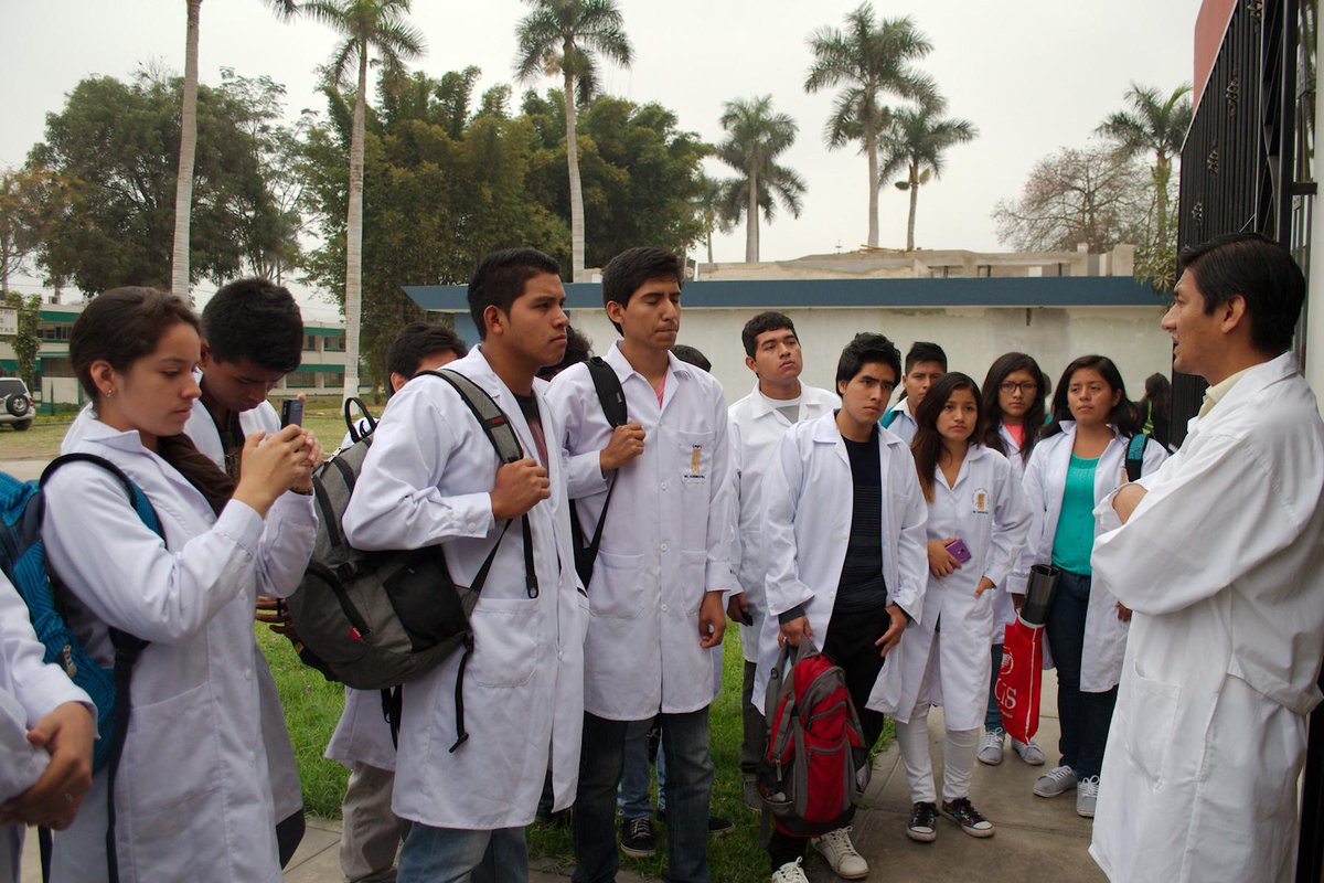 INIA Perú on Twitter: "Estudiantes de Ingeniería Agroindustrial de la UNFV visitaron laboratorios del @INIAPeru http://t.co/ulBAemSRAe http://t.co/9elhloL4h2" / Twitter
