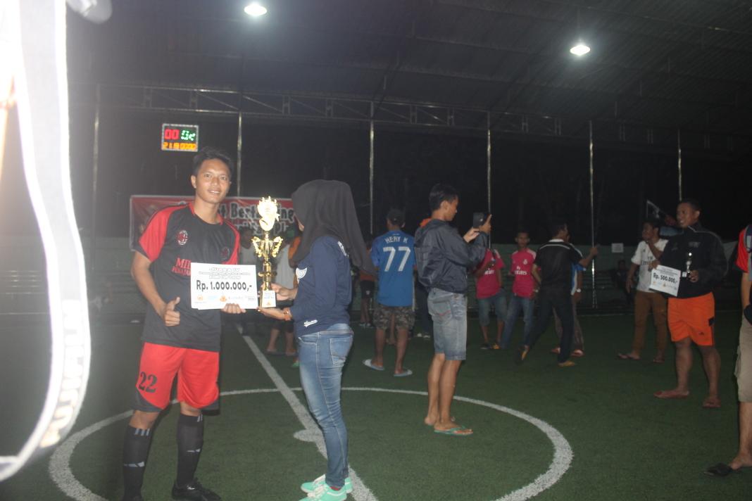 Juara 3 &amp; 4 &amp; top score turnamen futsal antar fans club sekaltim KONI CUP 1 2015 | <a href="/MIsezBalikpapan/">Milanisti Balikpapan</a> <a href="/MilanistiOrId/">Milanisti Indonesia</a>