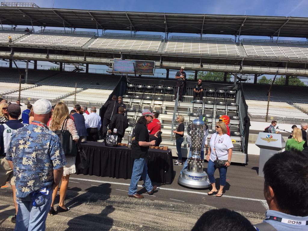 DaveBulebush's tweet photo. Ready to shoot the public driver's meeting at @IMS for @tracksideonline #Indy500 http://t.co/hg44UKosbM