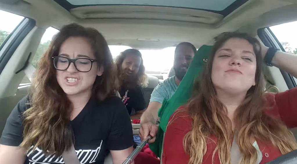 PublimetroChile's tweet image. Cuatro amigos grabaron el peor susto de sus vidas bit.ly/1SnxpzW