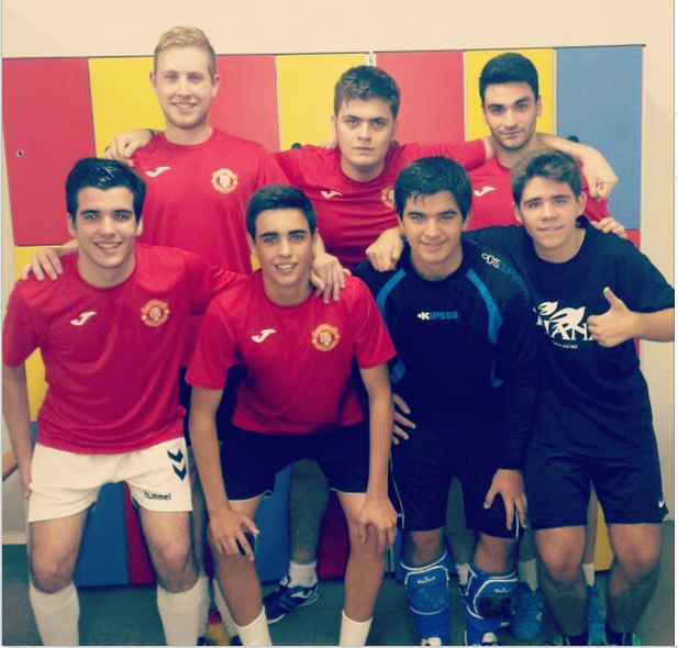 ManCuesta's tweet photo. Aqui estamos #VamosMSC http://t.co/Nnjs01iwoC
