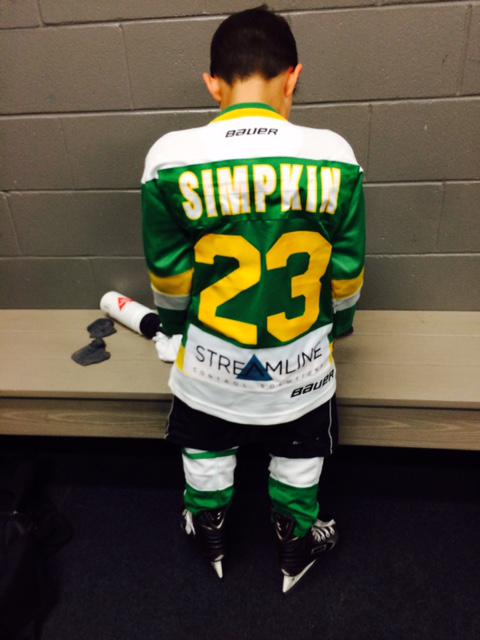 thegregtink's tweet photo. @StreamlineCS Streamlining the game of hockey!! #Airdrie @Simpkin_88 http://t.co/m2khzVqFdY