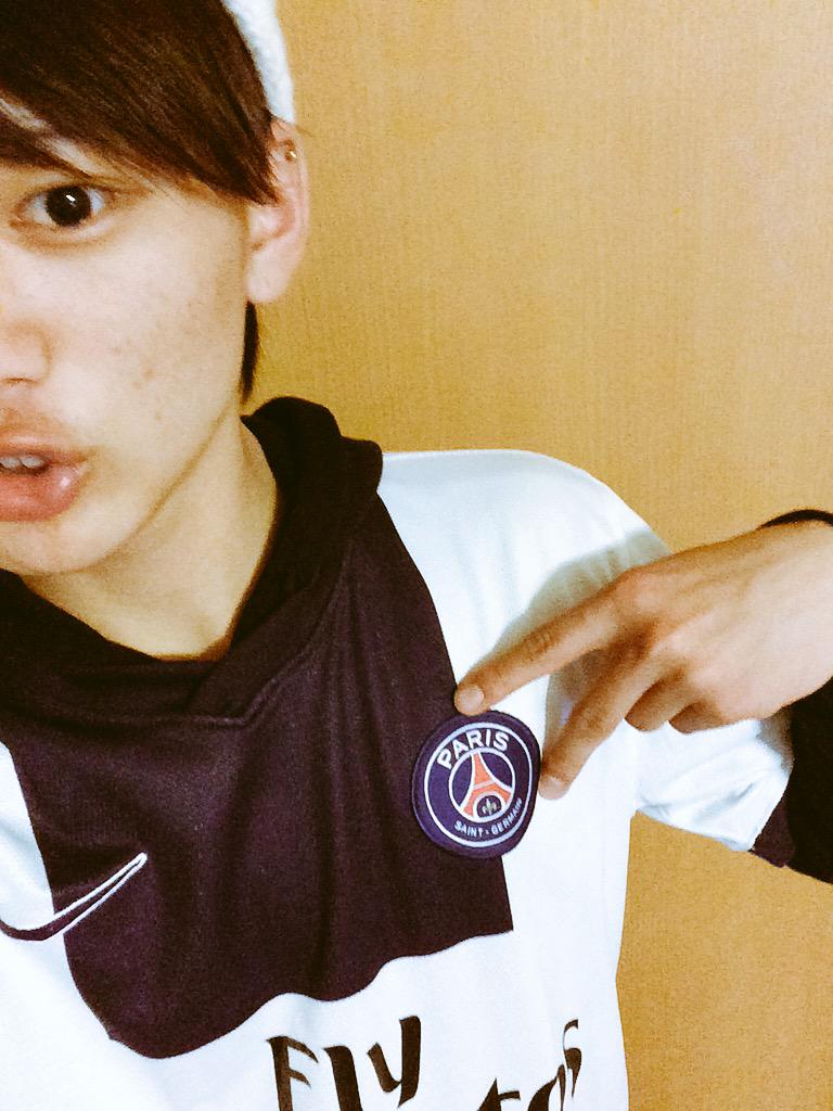 koukun10kun's tweet photo. @PSG_inside #TousParis #EiffelSign http://t.co/z3uJgorCTW