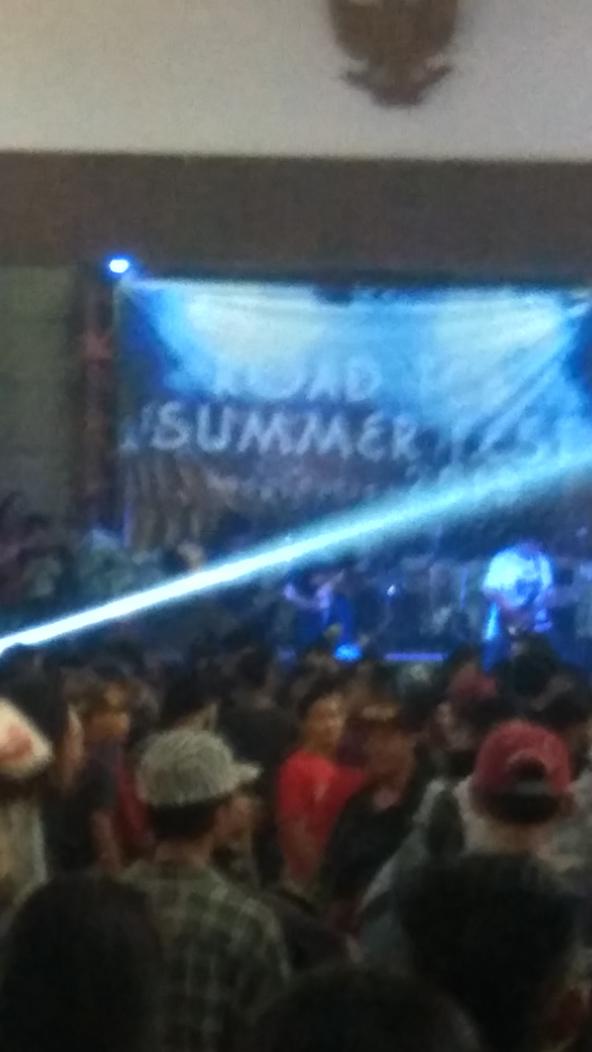 #latepost tdi sore <a href="/defender_music/">DEFENDER Official</a> menghentak kota sumedang  live summerfest2015 peccaaahhhh! Nice perform \m/