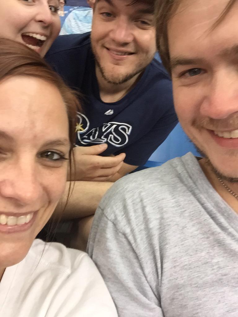 LittleCubbie194's tweet photo. @RaysBaseball at the game with these fools! #raysup http://t.co/MzNUBQfAcT