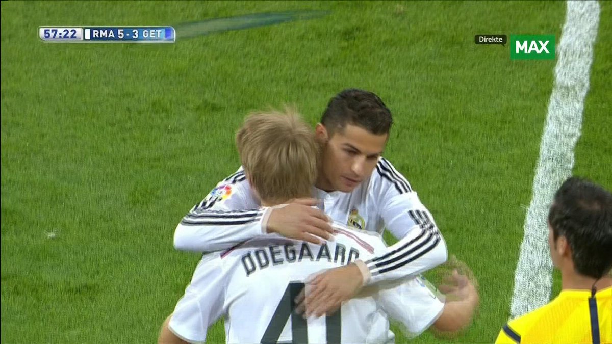 Les om Martin Ødegaards Real Madrid-debut og se video: tv2.no/a/6959100 #2FX
