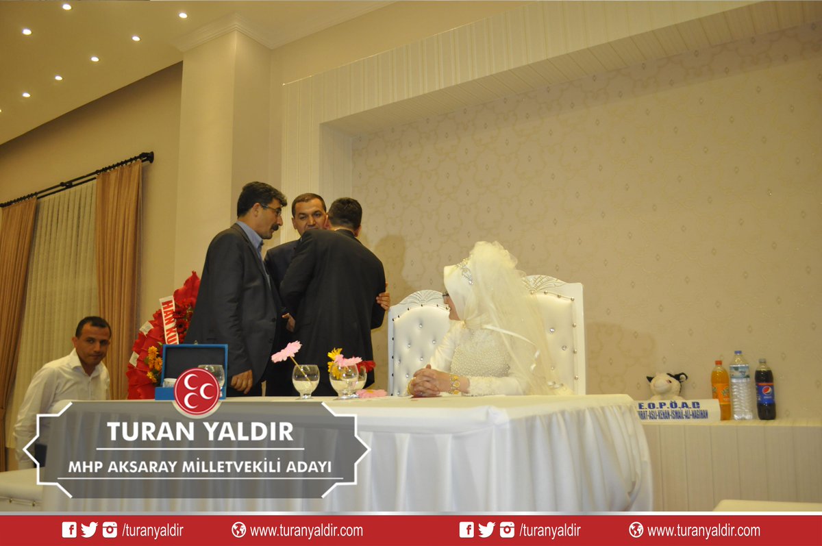TuranYALDIR's tweet photo. EKİNCİ ve AKYÜZ ailelerimizin mutlu günlerine ortak olduk.Genç çiftlerimize mutluluklar dilerim.#TURANYALDIR http://t.co/tpoKpKy2xC