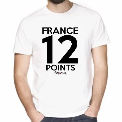PAPAPIA3's tweet photo. @boccolini1   @bernstephane  #Eurovision2015  #France12Points  
  Laurence avec nous!!!
http://t.co/CJHJVMUYM3 http://t.co/9UICUtIMTa
