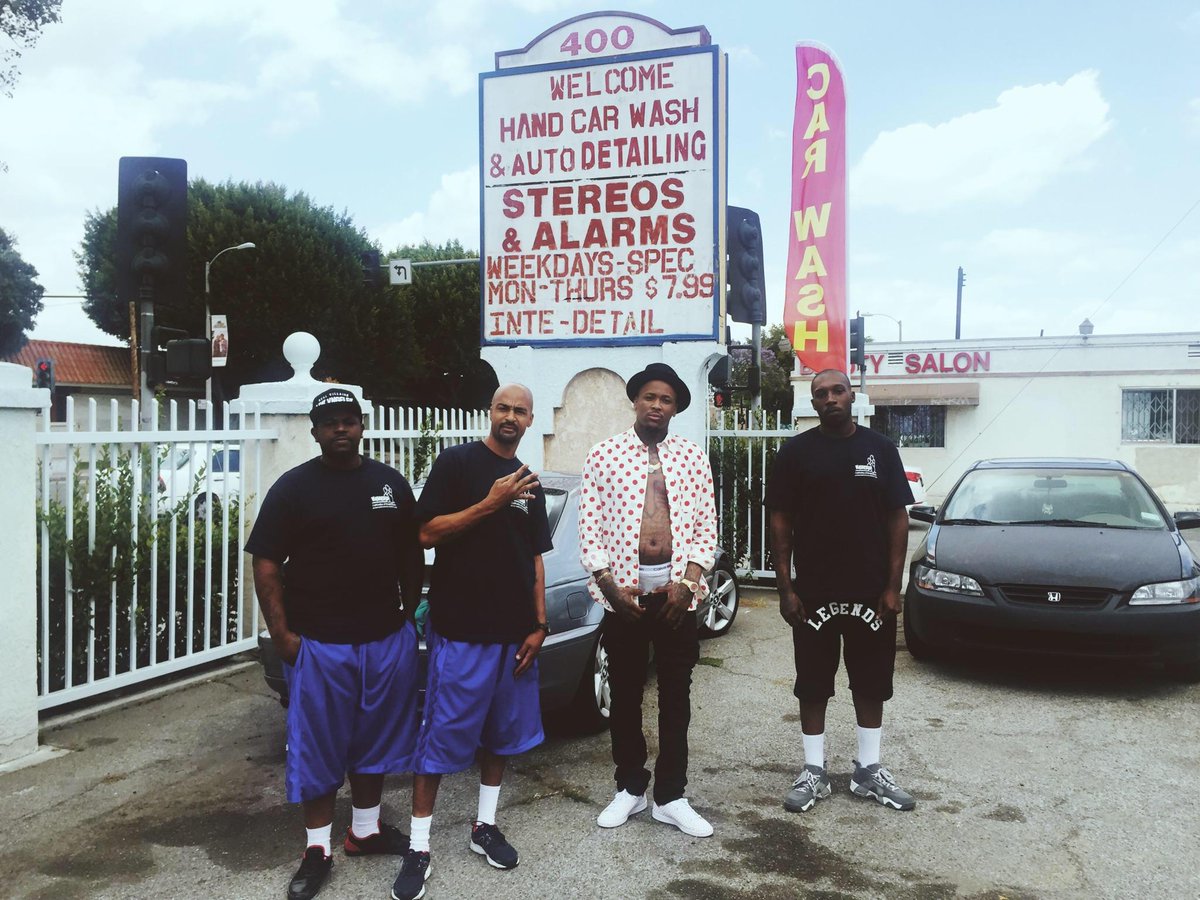 YG on Twitter "If u in Bompton and need a kar wash. Stop at 400 W