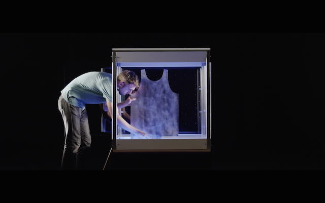 CreatorsProject's tweet image. The Electroloom is the "world's first" 3D printer for fabric: bit.ly/1PvR8hR